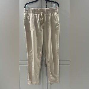 Apana Women's Cream Joggers